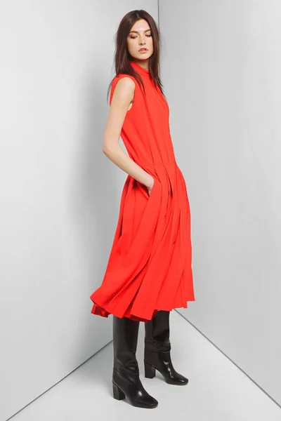 Look 13
